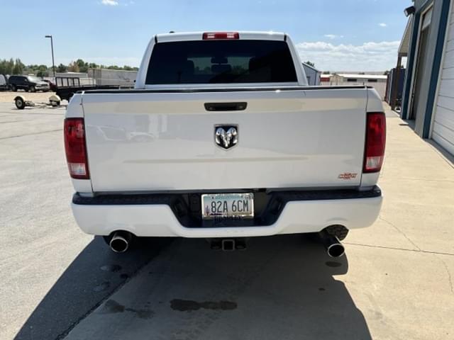 Image of Dodge Ram 1500 equipment image 3