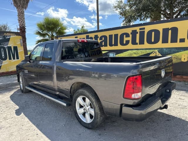 Image of Dodge Ram 1500 equipment image 1