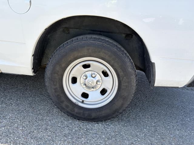 Image of Dodge Ram 1500 equipment image 4