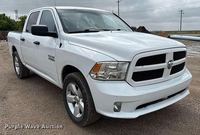 Image of Dodge Ram 1500 equipment image 2