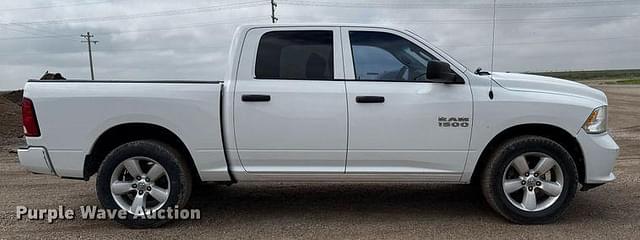 Image of Dodge Ram 1500 equipment image 3
