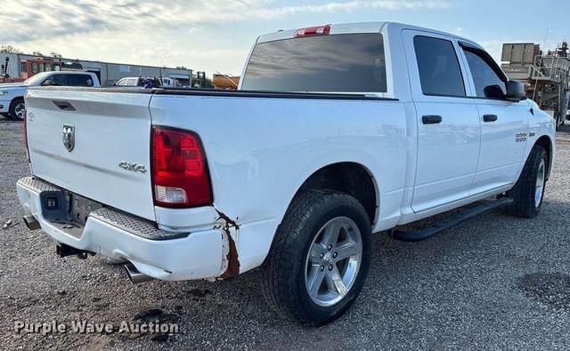 Image of Dodge Ram 1500 equipment image 4