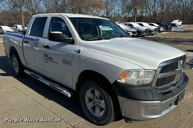 Image of Dodge Ram 1500 equipment image 2