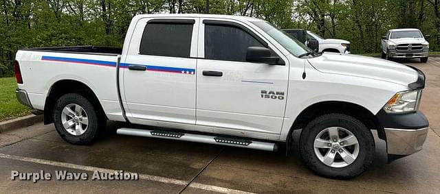 Image of Dodge Ram 1500 equipment image 3