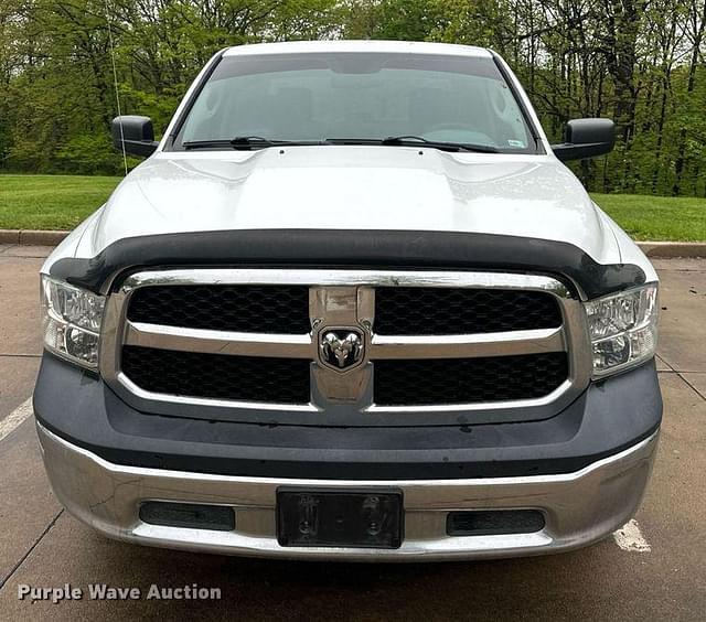 Image of Dodge Ram 1500 equipment image 1