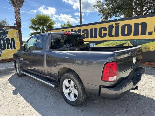 Image of Dodge Ram 1500 equipment image 1