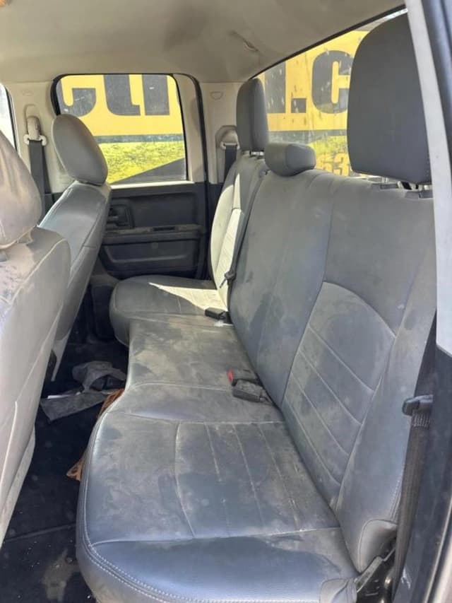 Image of Dodge Ram 1500 equipment image 4