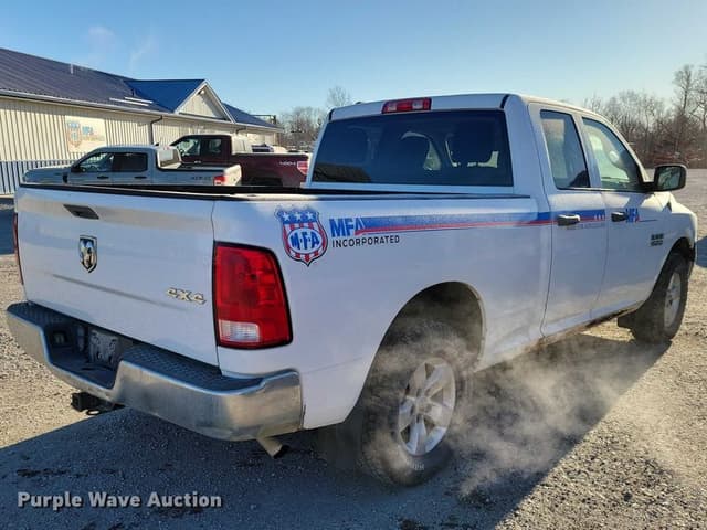 Image of Dodge Ram 1500 equipment image 4