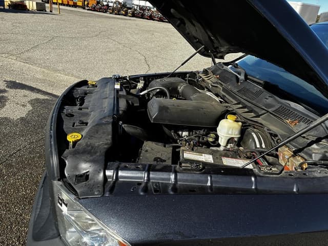 Image of Dodge Ram 1500 equipment image 4