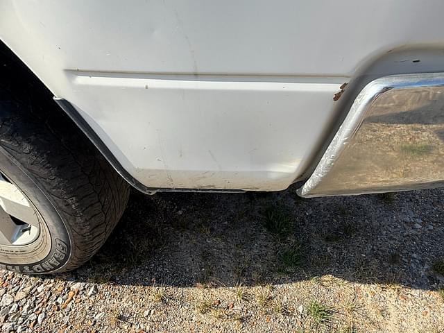 Image of Dodge Ram 1500 equipment image 4
