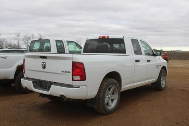 Image of Dodge Ram 1500 equipment image 2