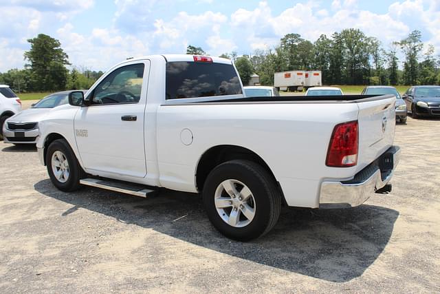 Image of Dodge Ram 1500 equipment image 3