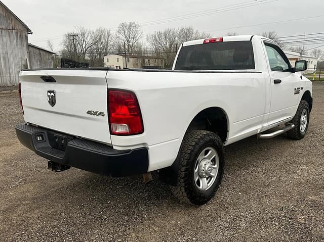 Image of Dodge Ram 2500 equipment image 4