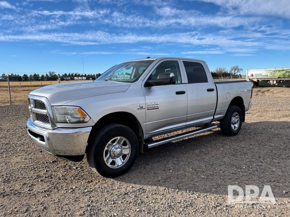 2015 Dodge Ram 2500 Equipment Image0