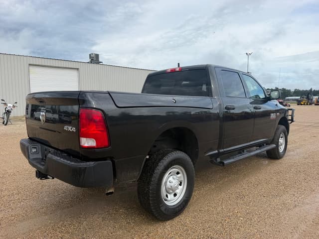 Image of Dodge Ram 2500 equipment image 2