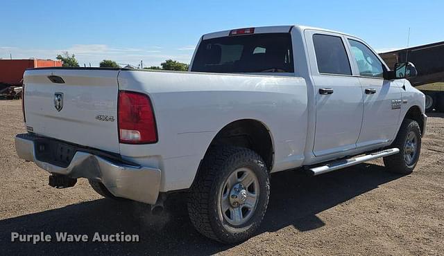 Image of Dodge Ram 2500HD equipment image 4