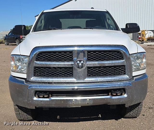 Image of Dodge Ram 2500HD equipment image 1