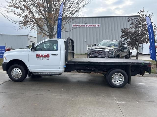 Image of Dodge Ram 3500 equipment image 1