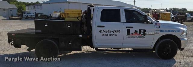 Image of Dodge Ram 3500 equipment image 3