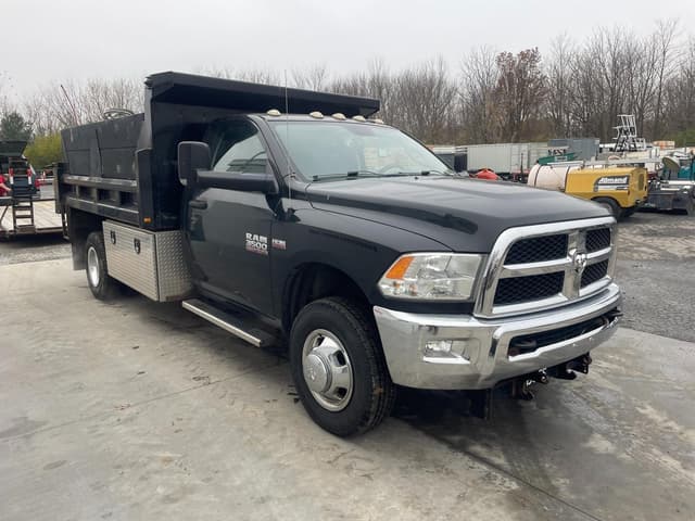 Image of Dodge Ram 3500 equipment image 1