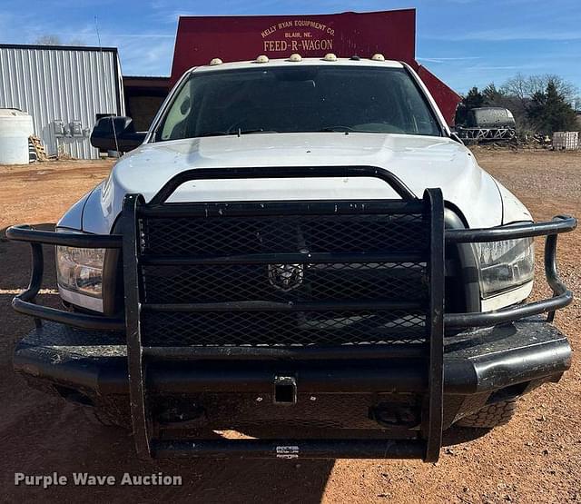 Image of Dodge Ram 3500 equipment image 1