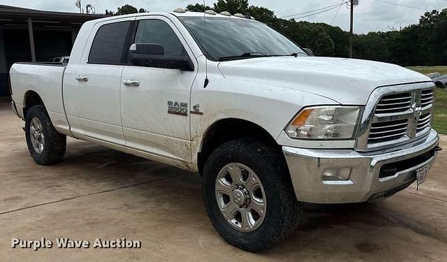 Image of Dodge Ram 3500 equipment image 2