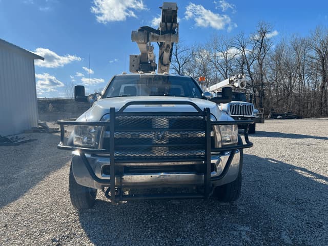 Image of Dodge Ram 5500 equipment image 2