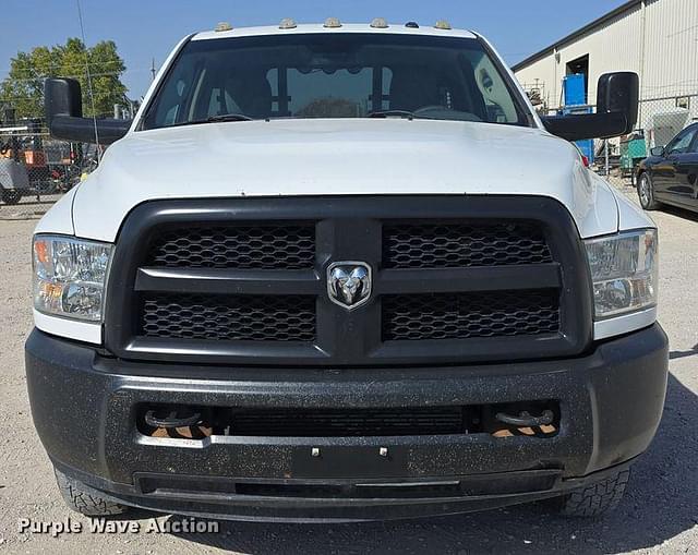 Image of Dodge Ram 3500HD equipment image 1