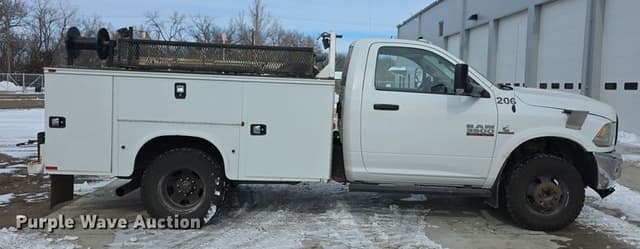 Image of Dodge Ram 3500HD equipment image 3