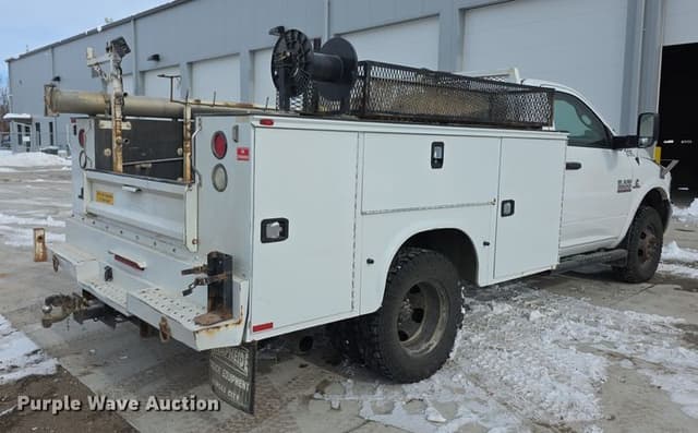Image of Dodge Ram 3500HD equipment image 4
