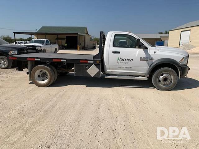 Image of Dodge Ram 5500 equipment image 2