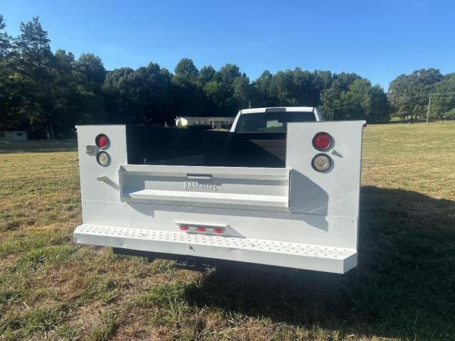 Image of Dodge Ram 5500 equipment image 4