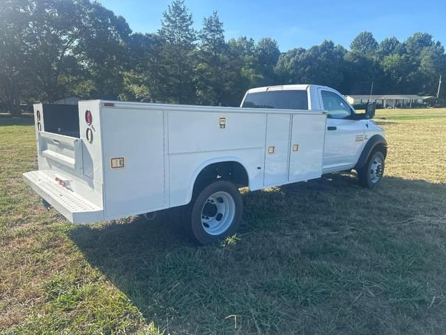 Image of Dodge Ram 5500 equipment image 3