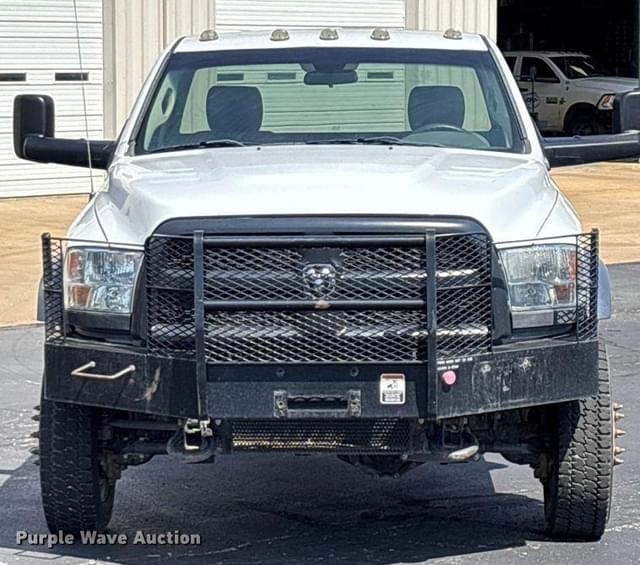 Image of Dodge Ram 5500 equipment image 1