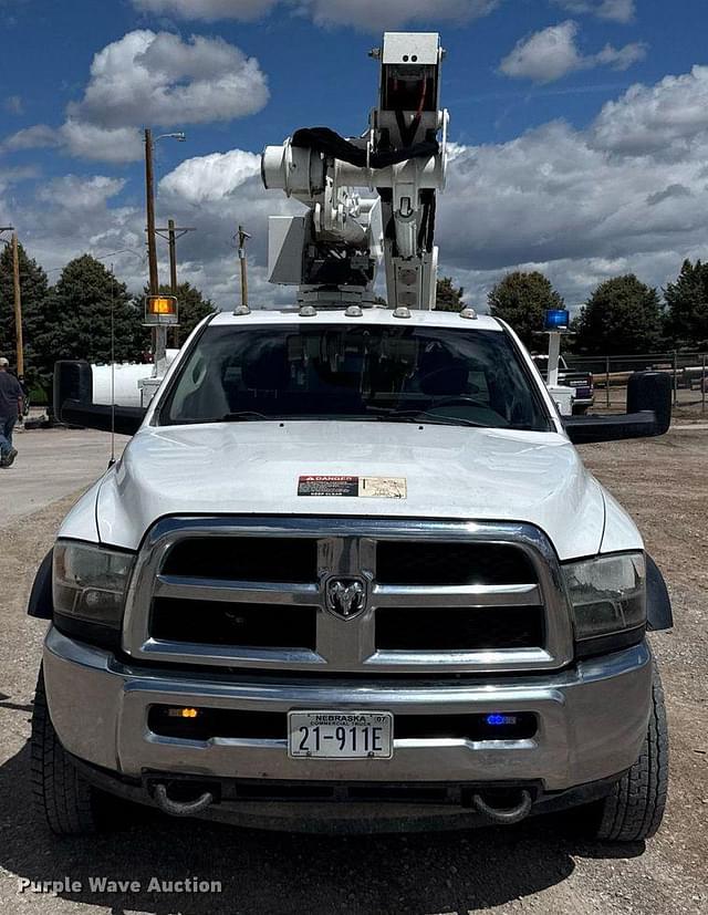 Image of Dodge Ram 5500 equipment image 1