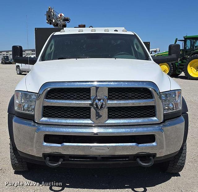 Image of Dodge Ram 5500 equipment image 1