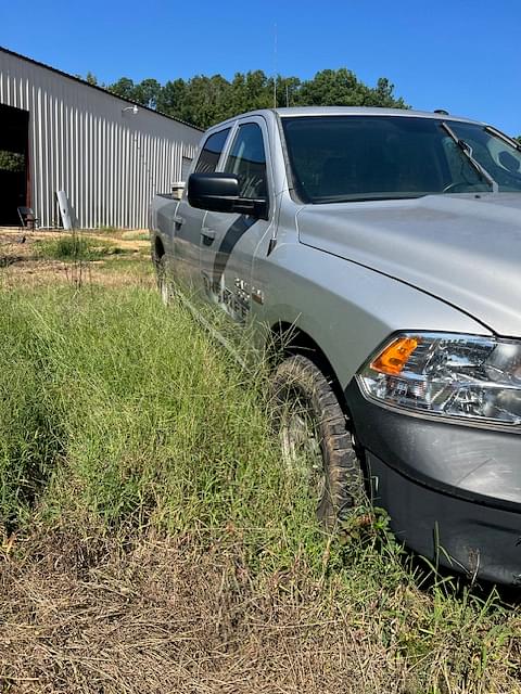 Image of Dodge Ram 1500 equipment image 1