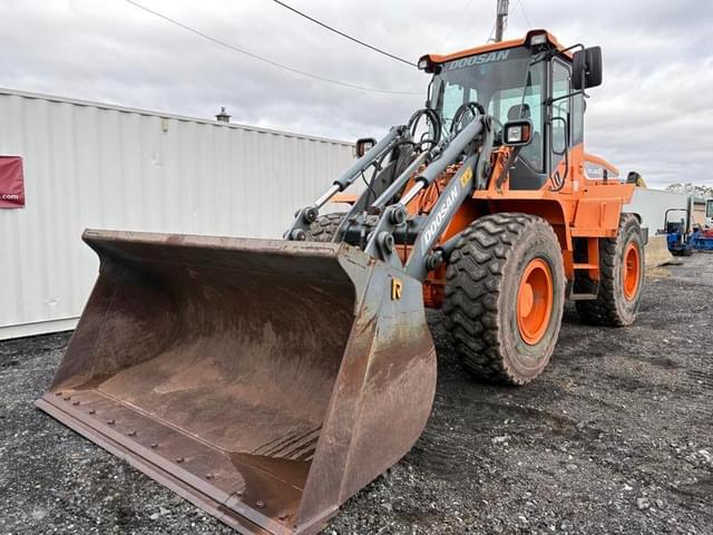Image of  Doosan DL250-5 equipment image 3