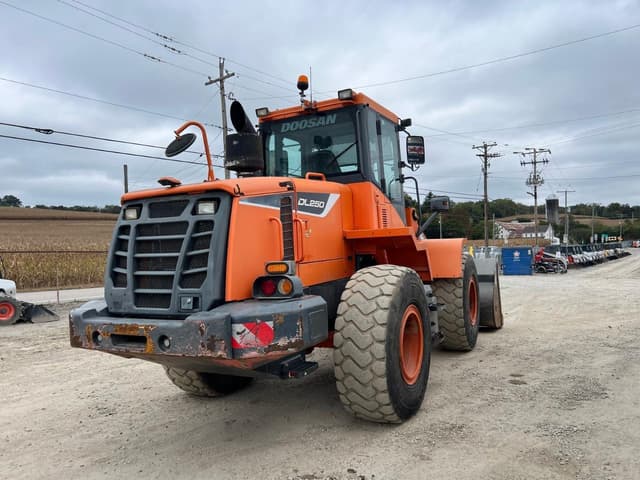 Image of Doosan DL250-5 equipment image 4