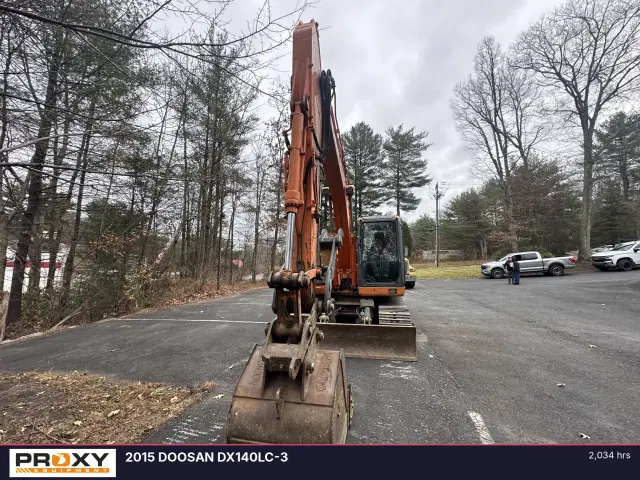 Image of Doosan DX140LC-3 equipment image 3