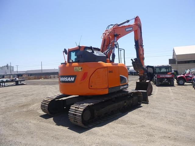 Image of  Doosan DX140LCR-5 equipment image 1
