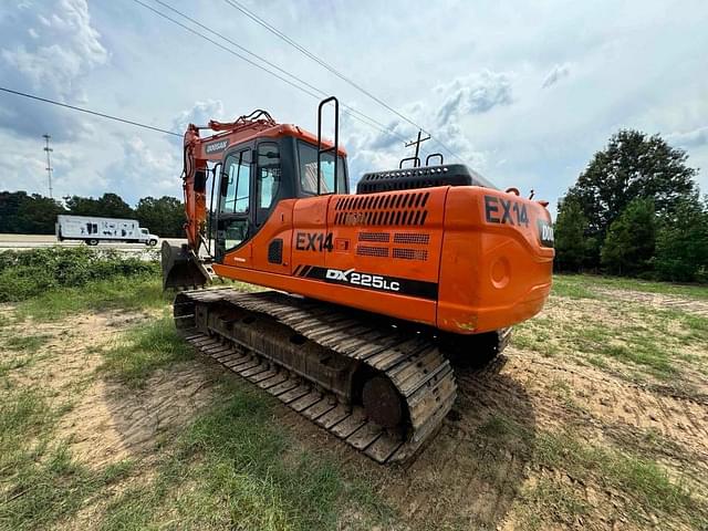 Image of  Doosan DX255LC equipment image 3