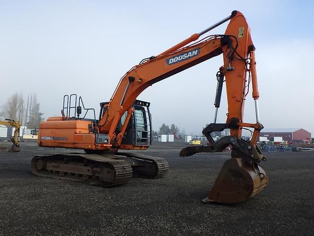 Image of  Doosan DX225LC-3 equipment image 1