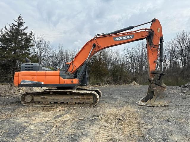 Image of  Doosan DX350LC-5 equipment image 2