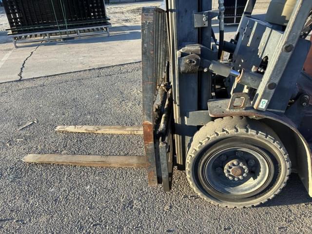 Image of  Doosan G25G equipment image 4