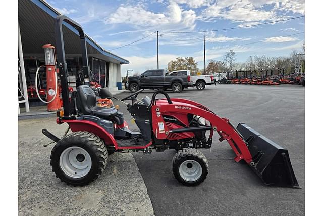 Image of Mahindra eMax 22 equipment image 3