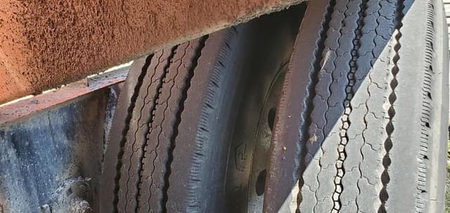 Image of EXA Pneumatic Sand Trailer equipment image 3