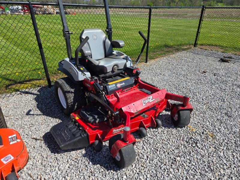 2015 Exmark LZX801GKA60600 Equipment Image0