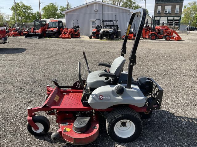 Image of Exmark E-Series equipment image 1