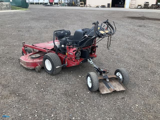 Image of Exmark Turf Tracer equipment image 2